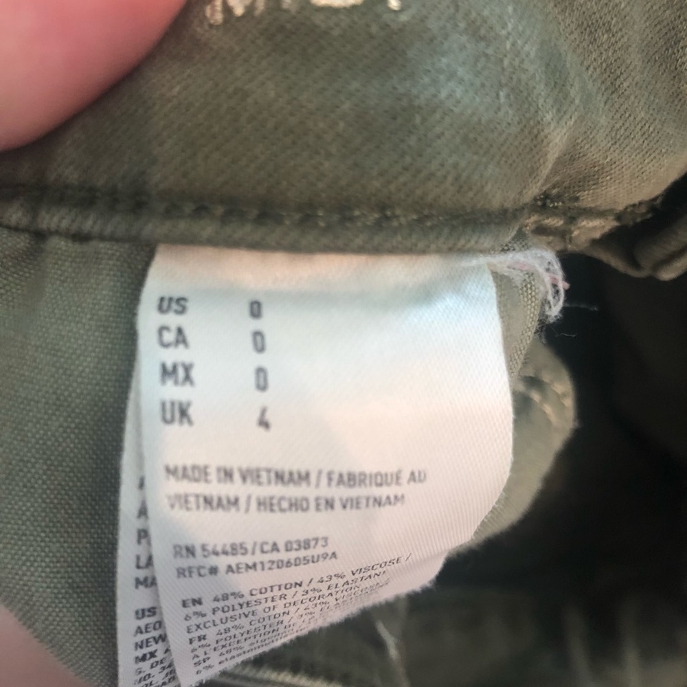 Shorts - Picture 5 of 5
